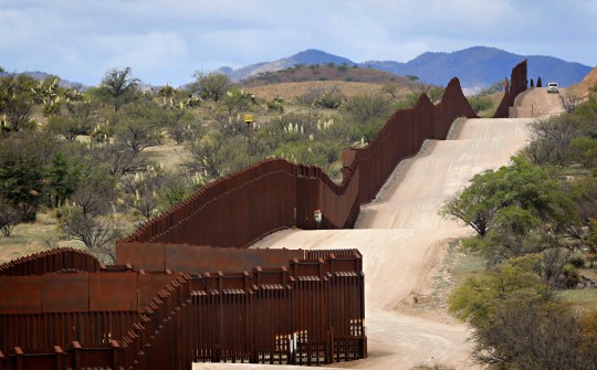 Border fence between Mexico and the U.S., outside Nogales