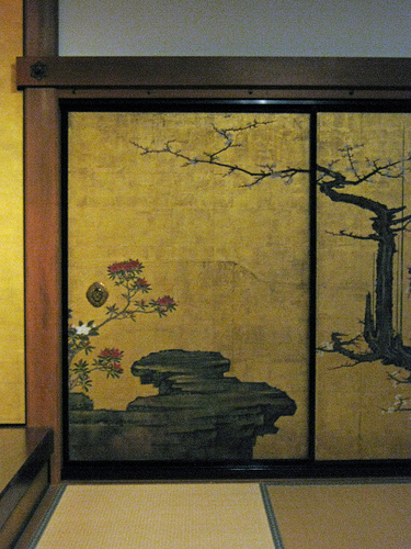 Kano Sansetsu. "Old Plum", sliding door panels (fusuma) 1646.