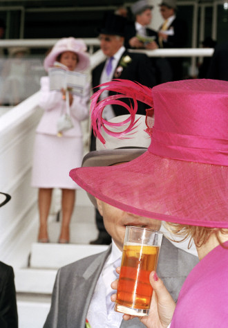 Martin Parr, photography. (Epsom The Derby. 2004).