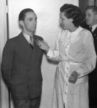 Goebbels & Riefenstahl, 1937.