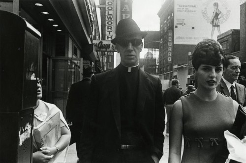 Paul McDonough, photography (Priest with dark glasses, NYC 1970).