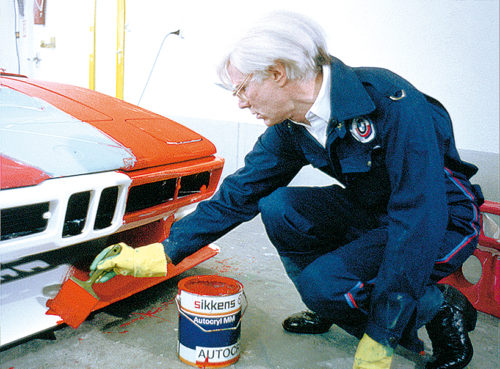 Warhol painting car for "Happneing", 1979.