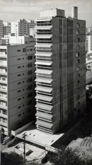 Edificio Guaimbe, 1962. Mendes da Rocha & De Gennaro architects. Sao Paulo.